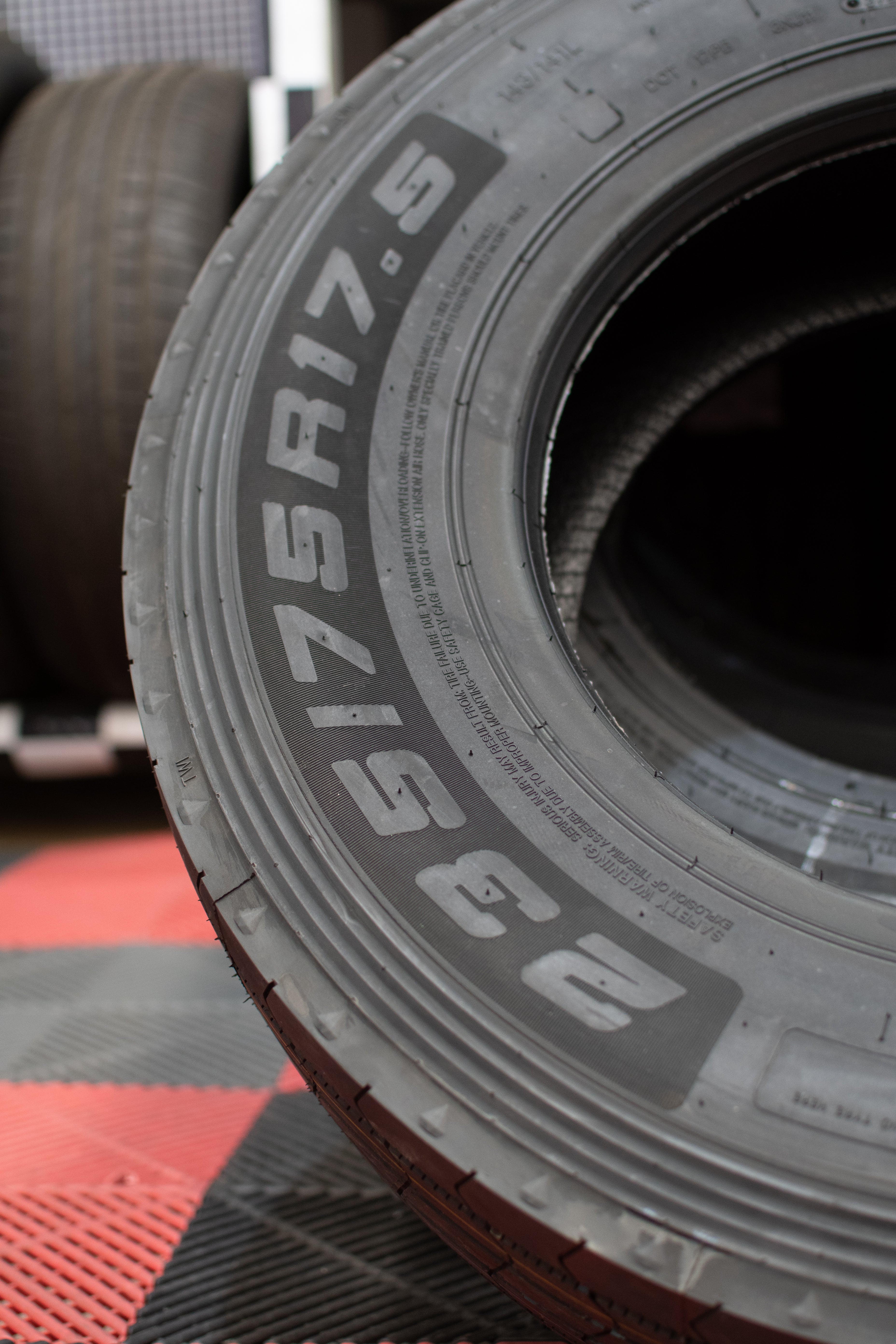 Llanta 235/75R17.5 Teerex TSH23 18PR Dirección