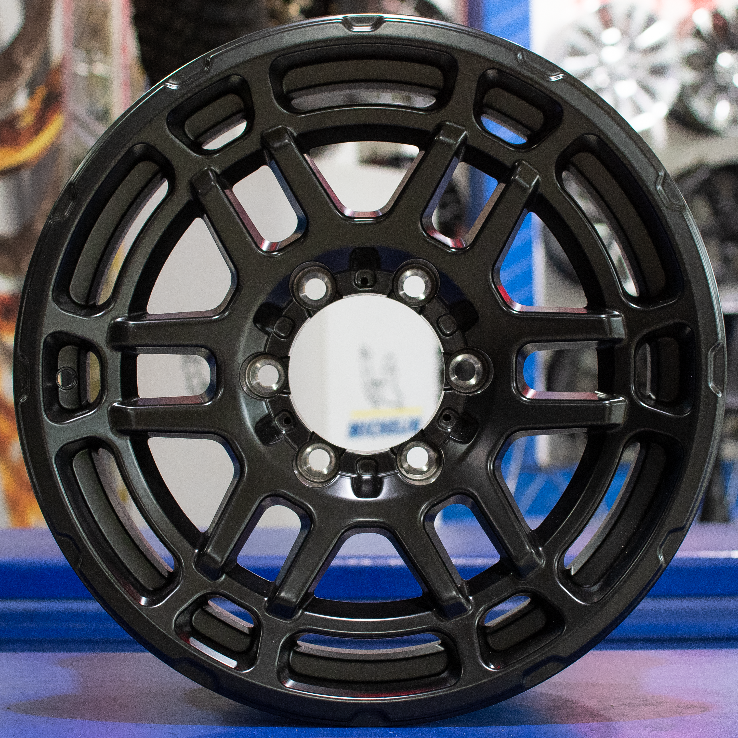 17X8.5 6X139.7 110 SET DE RINES 17" FACTORY STYLES WHEELS F069 MATTE BLACK