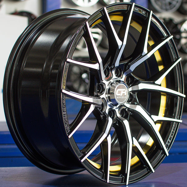 15X7.0 8HX100/114.3 SET DE RINES 15